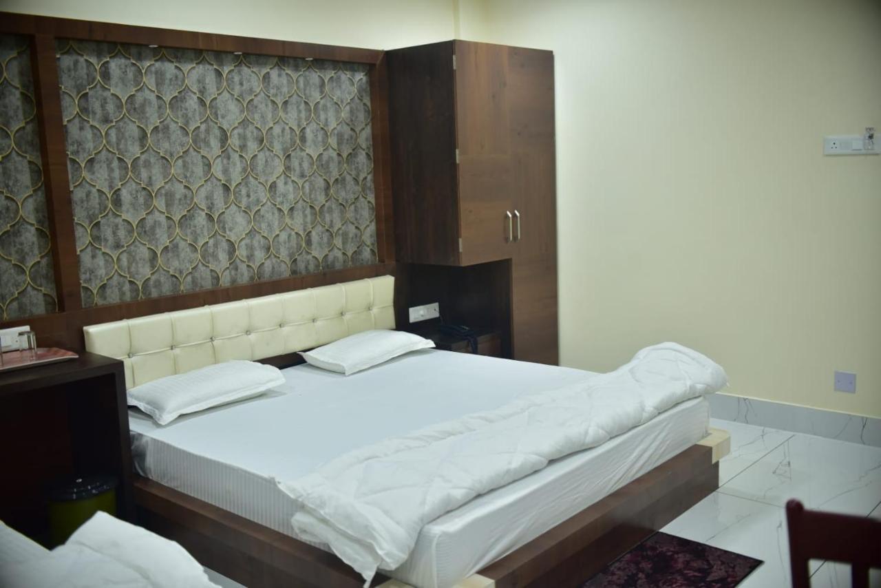 Hotel Sai Krishna Balasore Екстер'єр фото